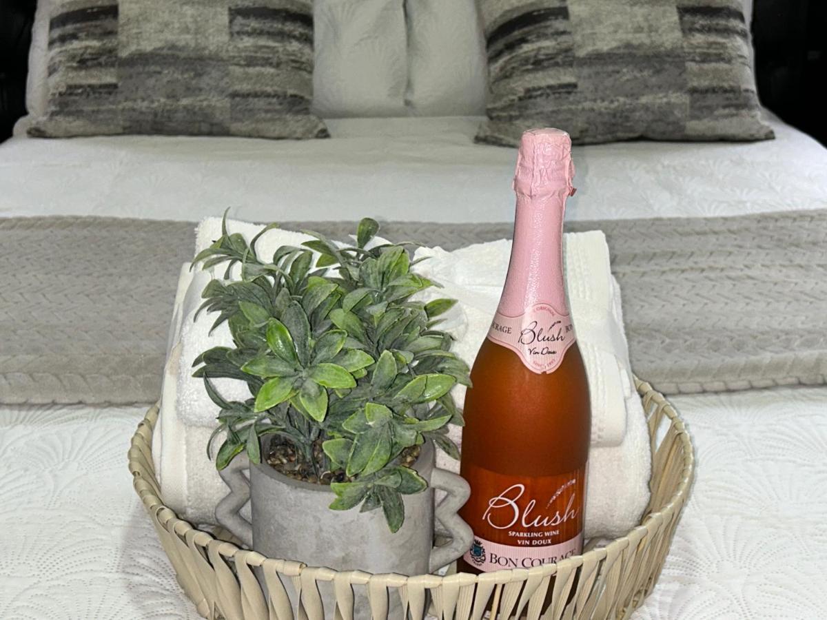 Skyfly Bed & Breakfast Manzini Esterno foto