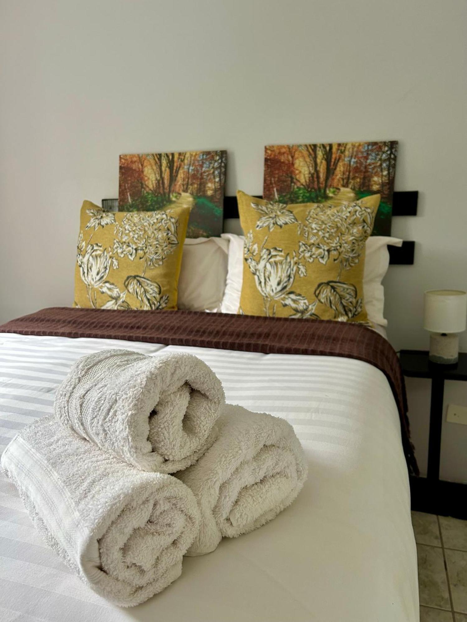 Skyfly Bed & Breakfast Manzini Esterno foto