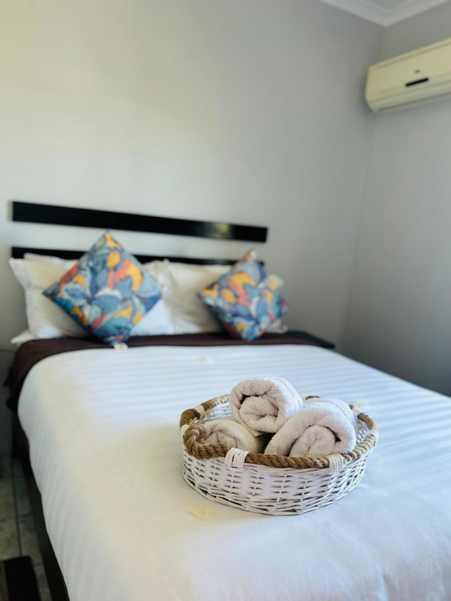 Skyfly Bed & Breakfast Manzini Esterno foto