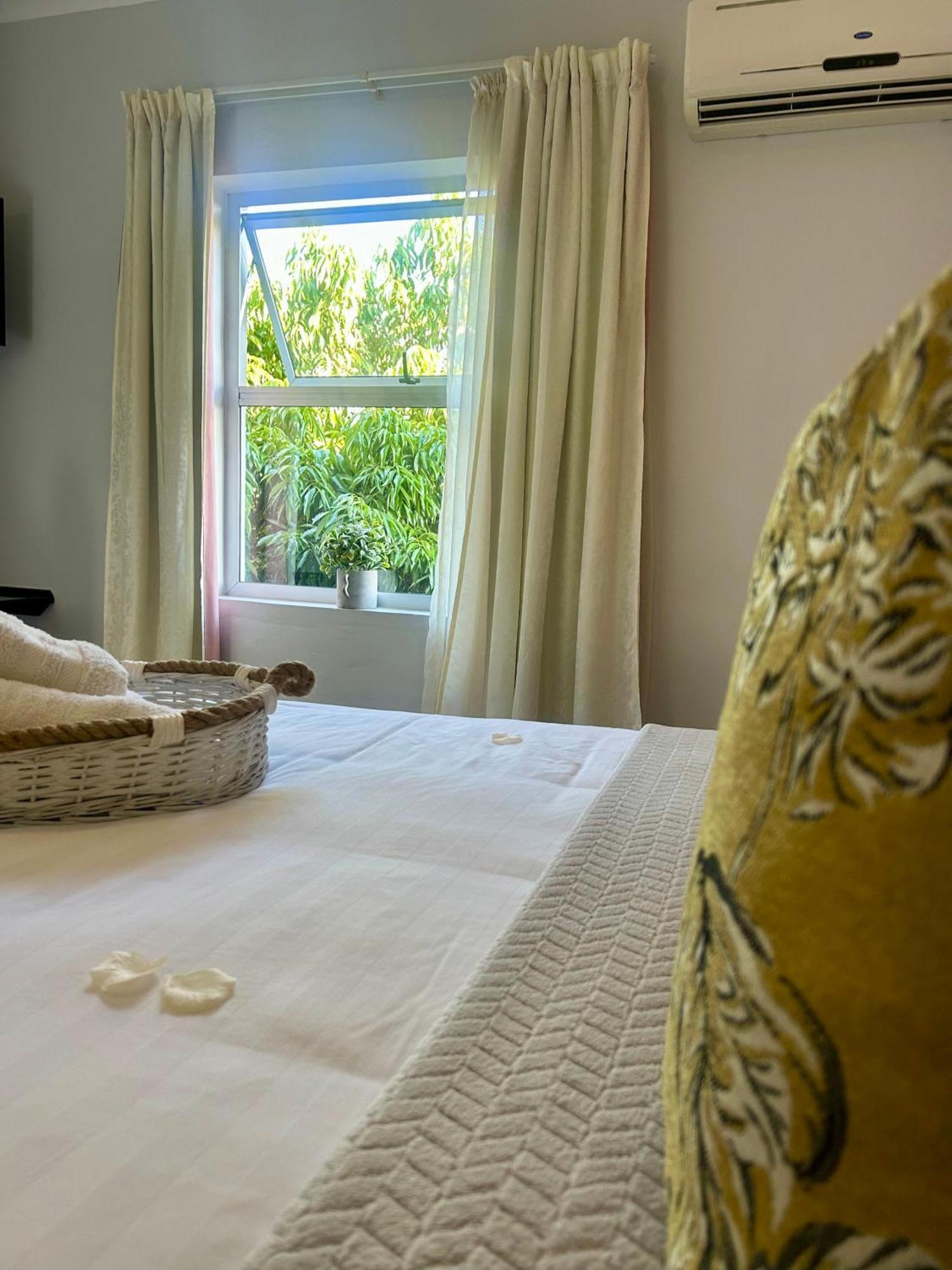 Skyfly Bed & Breakfast Manzini Esterno foto
